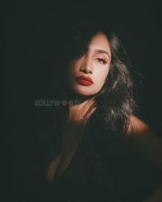 Beautifu and Sexy Dhanashree Verma Vintage Cleavage Photos 01