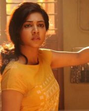 Kadhalum Kadanthu Pogum Movie Stills 13
