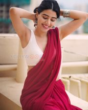 Radiant Actress Aarti Chikara in a Crimson saree and white halter blouse Photos 08 Radiant Actress Aarti Chikara in a Crimson saree and white halter blouse Photos 08