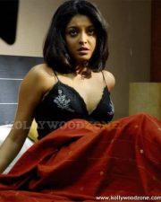 Tanushree Dutta Sexy Pics 15 Tanushree Dutta Sexy Pics 15