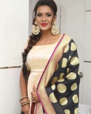 Actress Meera Mithun Photos 04 Actress Meera Mithun Photos 04