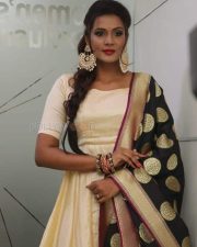 Actress Meera Mithun Photos 09 Actress Meera Mithun Photos 09