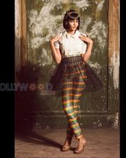 Actress Meera Mitun Photoshoot Stills 20 Actress Meera Mitun Photoshoot Stills 20