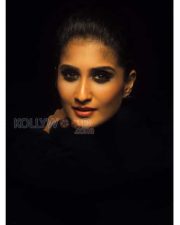 Actress Shamlee Photoshoot Pictures 03