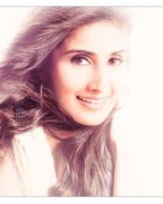 Actress Shamlee Photoshoot Pictures 08