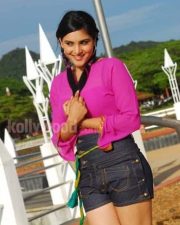 Beautiful Divya Spandana Latest Stills 01