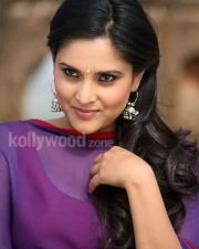 Beautiful Divya Spandana Latest Stills 11