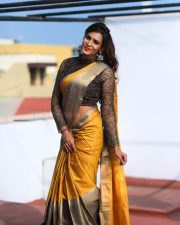 Bodhai Yeri Budhi Maari Actress Meera Mitun Photos 23