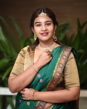 Heroine Yashna Muthuluri at Nilakanta Movie Pre Release Event Photos 26