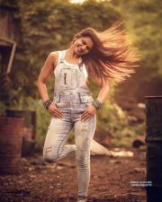 Kurangu Bommai Heroine Delna Davis Latest Photos 09