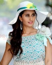 Veera Sivaji Movie Heroine Shamlee Pictures 02