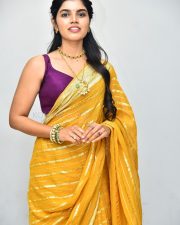 Actress Gayathri Ramana at Mansion House Mallesh Teaser Launch Pictures 05