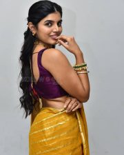 Actress Gayathri Ramana at Mansion House Mallesh Teaser Launch Pictures 11