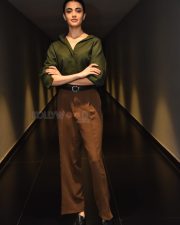 Actress Rhea Singha at Jetlee Movie Trailer Launch Photos 15