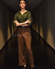 Actress Rhea Singha at Jetlee Movie Trailer Launch Photos 15