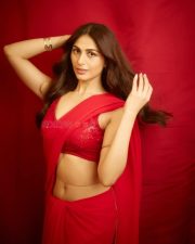 Apney Pyar Ke Sapney Heroine Heer Achhra in a Plain Red Saree with a Sleeveless Embellished Red Blouse Photos 05 Apney Pyar Ke Sapney Heroine Heer Achhra in a Plain Red Saree with a Sleeveless Embellished Red Blouse Photos 05