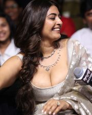 Sexy Zayn Marie Khan at Dacoit Movie Trailer Launch Pictures 06