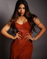 Glamorous Actress Sahar Krishnan in a red one shoulder dress Photos 20