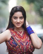 Captivating Actress Deepika Singh Goyal in a Burgundy and Navy Geometric Embroidered Vest Photos 02
