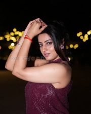 Dazzling Actress Deepika Singh Goyal in a Maroon Sequined Halter Dress Photos 02