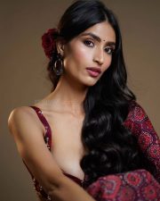Dazzling Actress Nikita Tiwari in a Purple Satin Evening Gown Photos 01