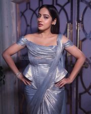 Dazzling Deepika Singh Goyal in a Sculpted Silver Saree at The International Iconic Awards 2025 Pictures 04