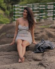 Seductive Nikita Soni Cleavage in a Silver Grey Bodycon Mini Dress Photos 05 Seductive Nikita Soni Cleavage in a Silver Grey Bodycon Mini Dress Photos 05