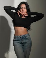 Sexy Reem Sameer Shaikh in a Black Scalloped Hem Crop Top with a Denim Jeans Pictures 02