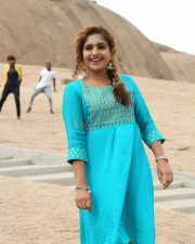 Ullala Ullala Movie Heroine Noorin Shereef Pictures 06