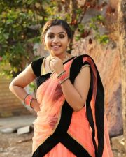 Ullala Ullala Movie Heroine Noorin Shereef Pictures 14