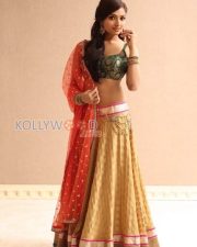 Actress Aishwarya Devan Photos 08