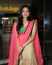 Aishwarya Devan Photos 18