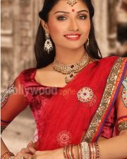 Aishwarya Devan Pictures 04
