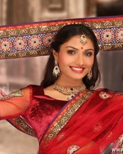 Aishwarya Devan Pictures 08