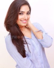 Beautiful Aishwarya Devan Sexy Photoshoot Pictures 02