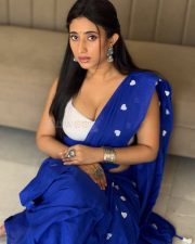 Charming Kheyali Nath Cleavage in a Blue Heart Print Saree Photos 06
