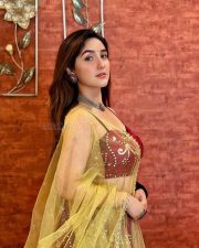 Indian Television Actress Ashnoor Kaur Photos 01