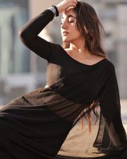 Sophisticated Actress Ashnoor Kaur in a Black Ensemble Photos 06