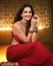 Splitsvilla 15 contestant Shubhi Joshi in a Red Strapless Crop Top and Matching Red Pants Photos 05