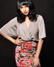 Actress Swara Bhaskar Sexy Pictures 04 Actress Swara Bhaskar Sexy Pictures 04
