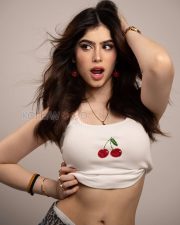 Playful Actress Riva Arora in a White Cherry Print Crop Top and Blue Baggy Denim Jeans Photos 04 Playful Actress Riva Arora in a White Cherry Print Crop Top and Blue Baggy Denim Jeans Photos 04