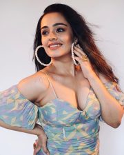 Sexy Apoorva Arora Photoshoot Pictures 01