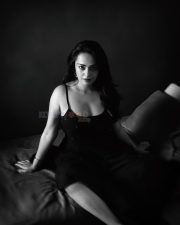 Stunning Apoorva Arora in a Black Sleeveless Dress Photoshoot Pictures 03