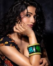 Chhotolok Actress Ushasi Ray in a Black Floral Print Top and Skirt Photos 03