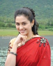 Devayani In Kodi Mullai Tv Serial Photos 24 Devayani In Kodi Mullai Tv Serial Photos 24