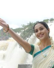 Devayani In Kodi Mullai Tv Serial Photos 62 Devayani In Kodi Mullai Tv Serial Photos 62