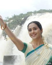 Devayani In Kodi Mullai Tv Serial Photos 63 Devayani In Kodi Mullai Tv Serial Photos 63