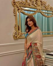 Elegant Actress Anjali Arora in a Cream Silk Saree with Teal Blouse Photos 03 Elegant Actress Anjali Arora in a Cream Silk Saree with Teal Blouse Photos 03