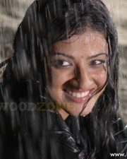 Vivid Actress Suhasi Dhami in a Black Jacket in Rain Photos 40 Vivid Actress Suhasi Dhami in a Black Jacket in Rain Photos 40
