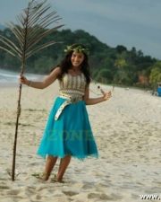 Vivid Actress Suhasi Dhami in a Gold Tube Top with Turquoise Flared Skirt and Leaf Crown Photos 87 Vivid Actress Suhasi Dhami in a Gold Tube Top with Turquoise Flared Skirt and Leaf Crown Photos 87
